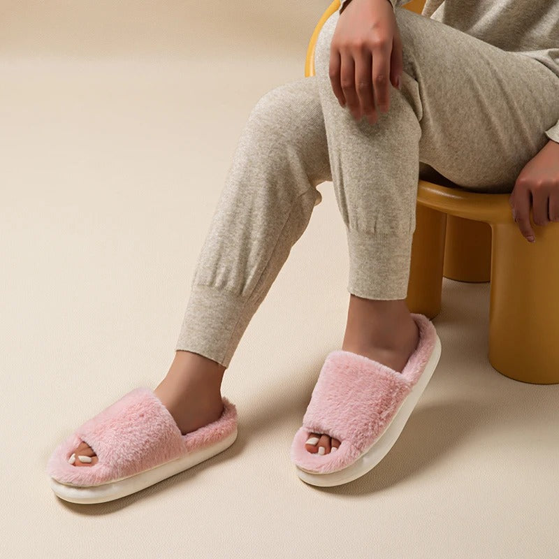 Huisschoenen Dames – Pluche Peep-Toe Slippers voor Comfort en Stijl