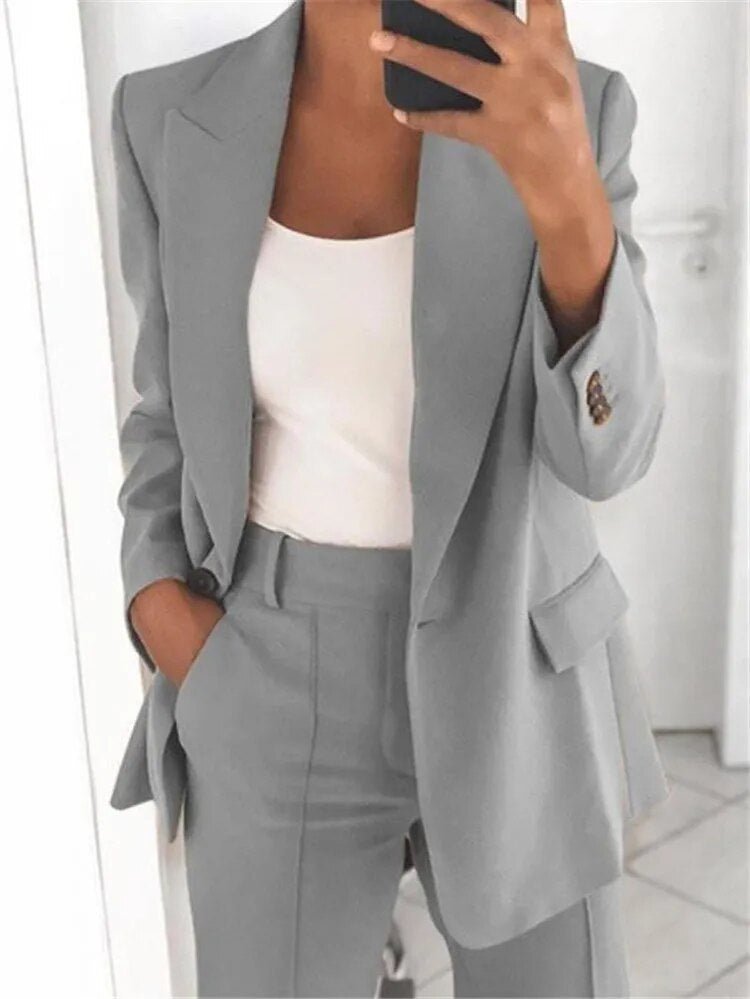 Blazer en Broek voor Vrouwen – Casual Outfit met Stijlvolle Pasvorm en Comfort