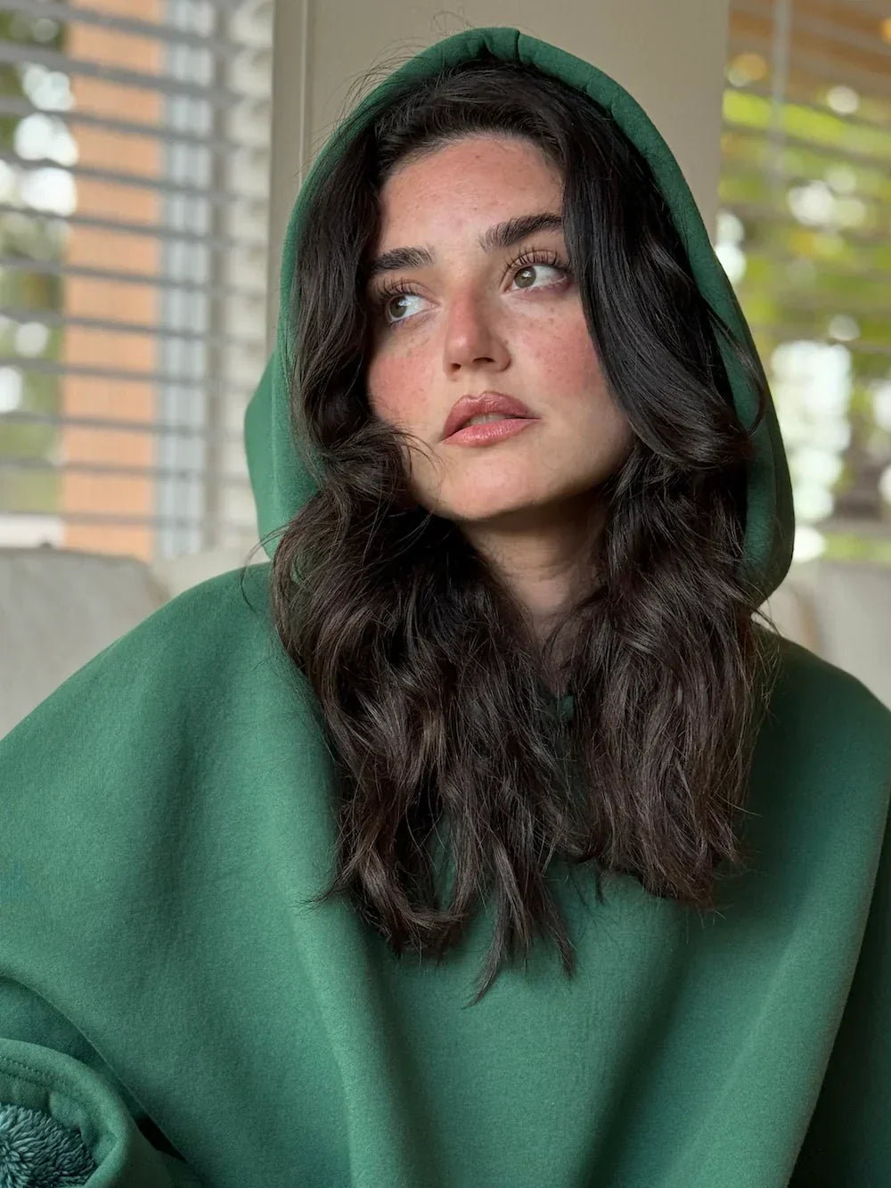 Hoodie Dekentje – Ultra Zacht en Warm Cocoon voor Thuis en Buiten