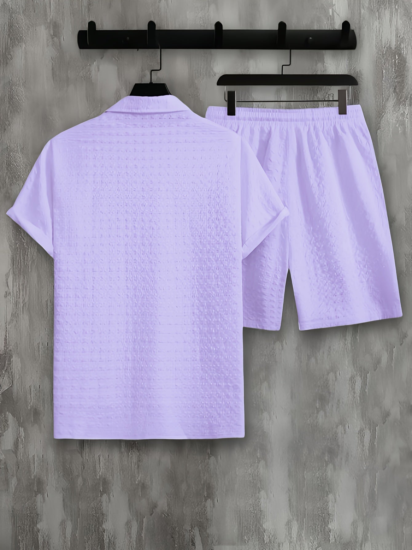 Wafelshirt en shorts heren – Comfortabele outfit met koord voor casual stijl