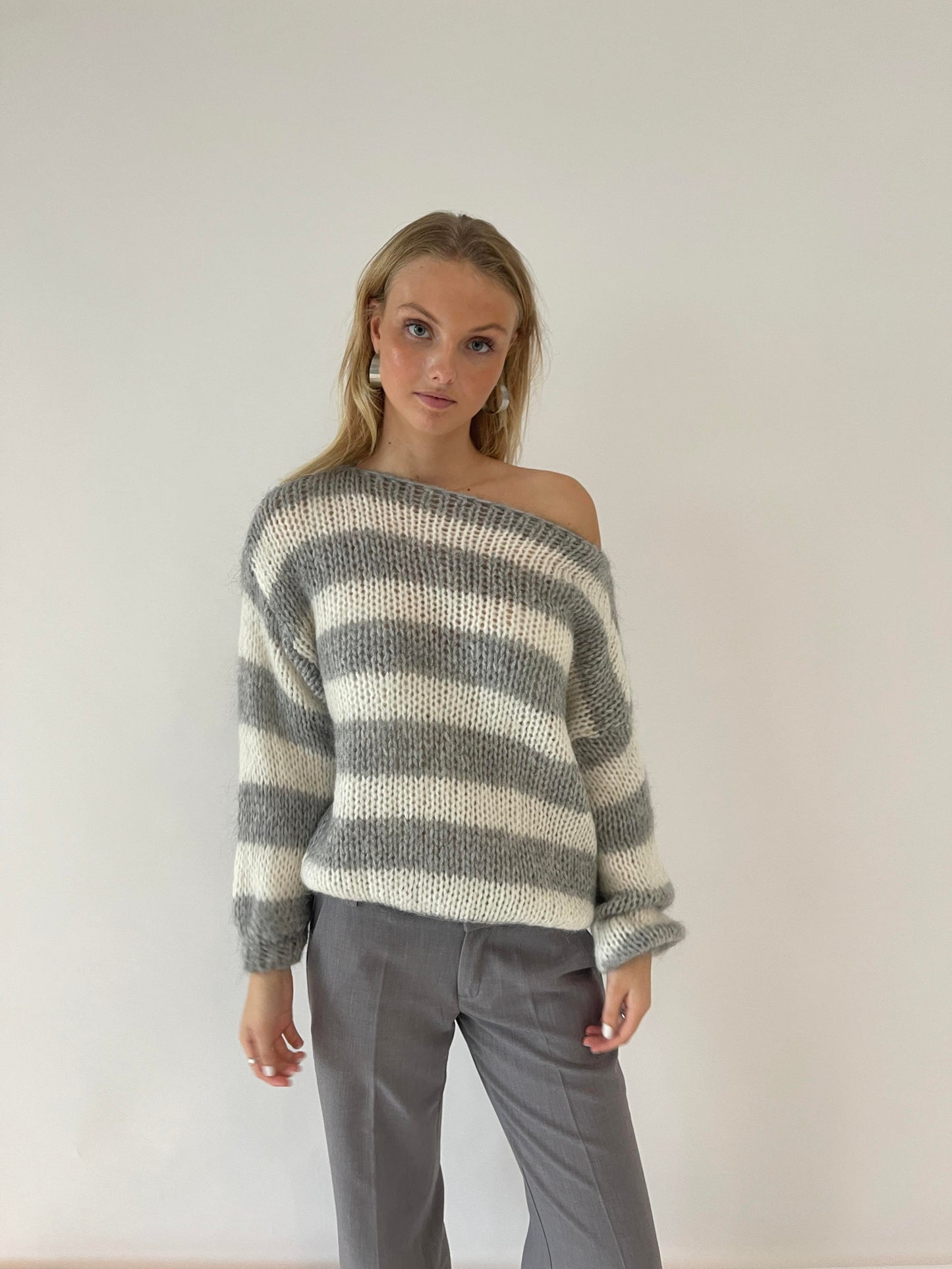 Gestreepte Dames Trui – Comfortabele Trui voor Vrouwen met Lange Mouwen