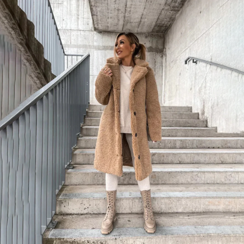 Teddy Mantel Dames – Warme en Stijlvolle Teddyjas voor Koudere Dagen