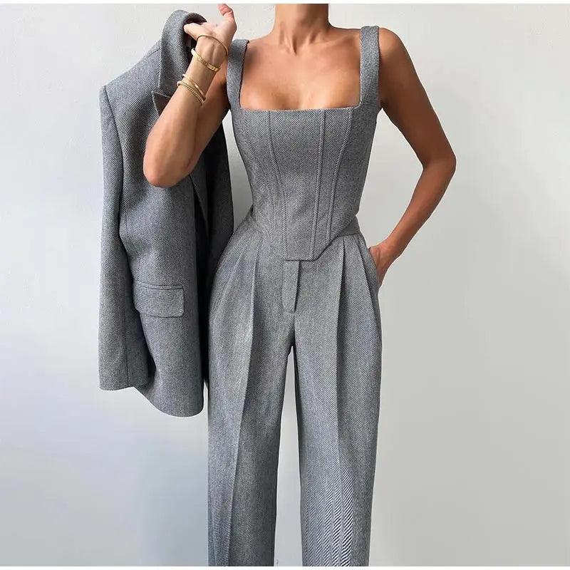 Hosenanzug Dames – Elegante Maatwerk Pasvorm & Luxueuze Stof voor Werk en Feest