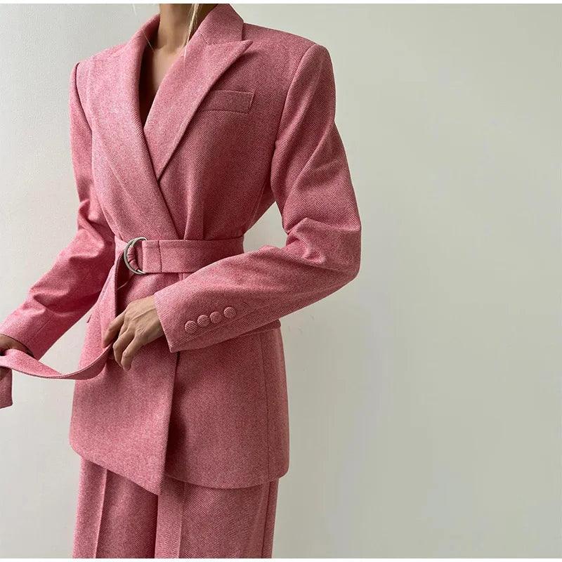 Hosenanzug Dames – Elegante Maatwerk Pasvorm & Luxueuze Stof voor Werk en Feest