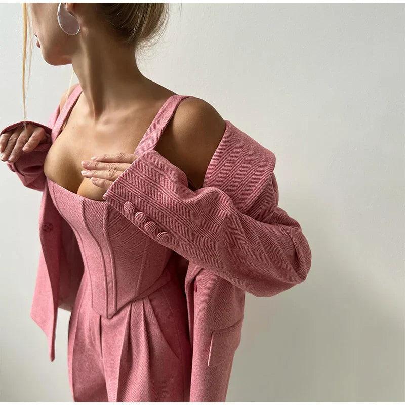 Hosenanzug Dames – Elegante Maatwerk Pasvorm & Luxueuze Stof voor Werk en Feest