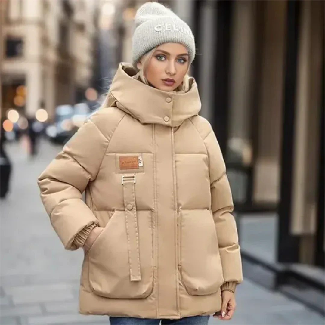 Gevoerde Winterjas Dames – Warme en Stijlvolle Winterjas met Capuchon en Zakken