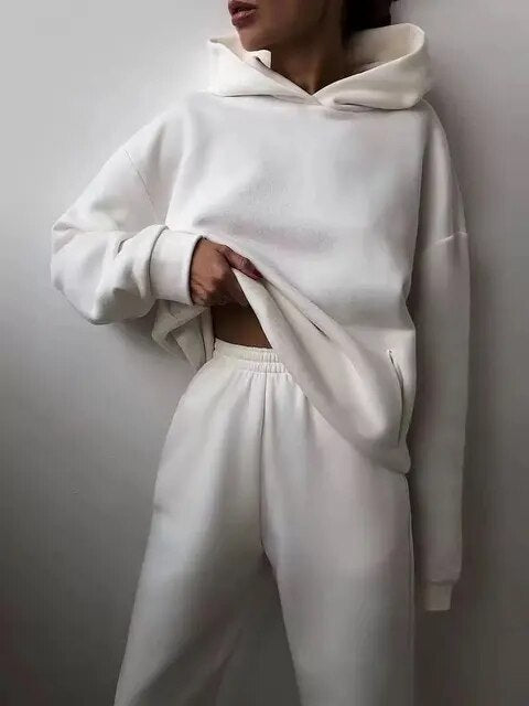 Hoodie en sweatpants dames set – Comfortabele sportoutfit voor thuis en buiten
