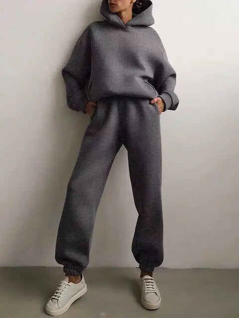 Hoodie en sweatpants dames set – Comfortabele sportoutfit voor thuis en buiten