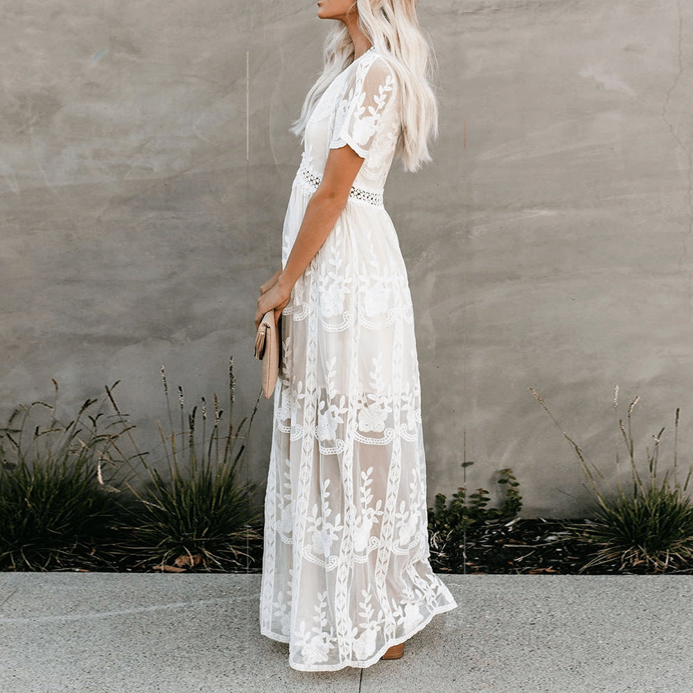 Bohemian Lange Kant Jurk – Elegante Jurk met Vrouwelijke Snit en Unieke Details