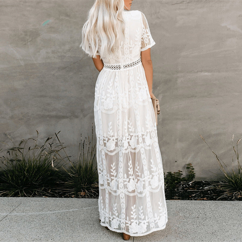 Bohemian Lange Kant Jurk – Elegante Jurk met Vrouwelijke Snit en Unieke Details