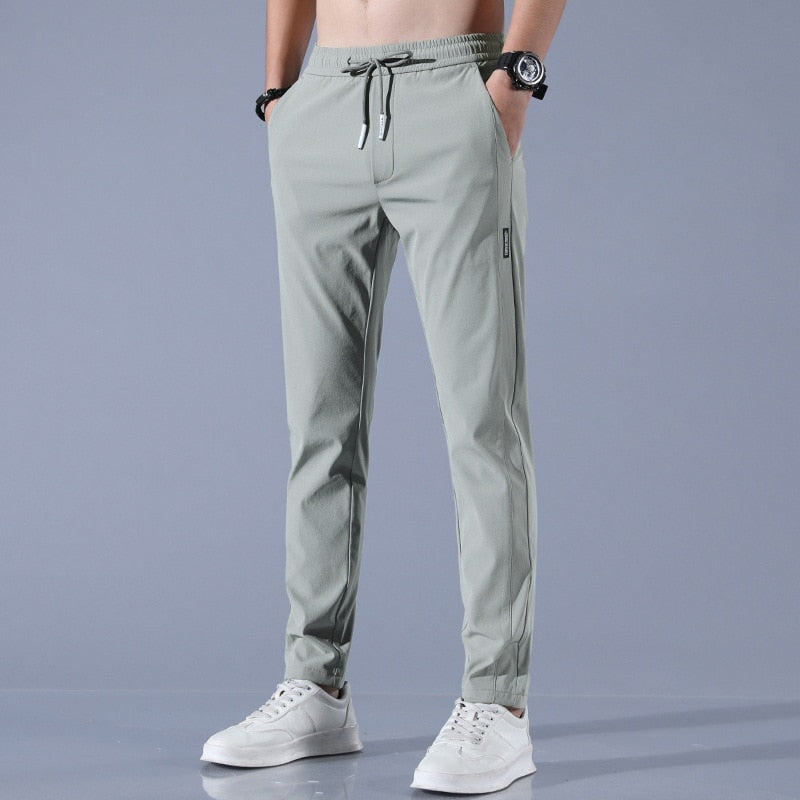 Chino Broek Heren – Lichtgewicht & Veelzijdig Casual Broek voor Elke Gelegenheid