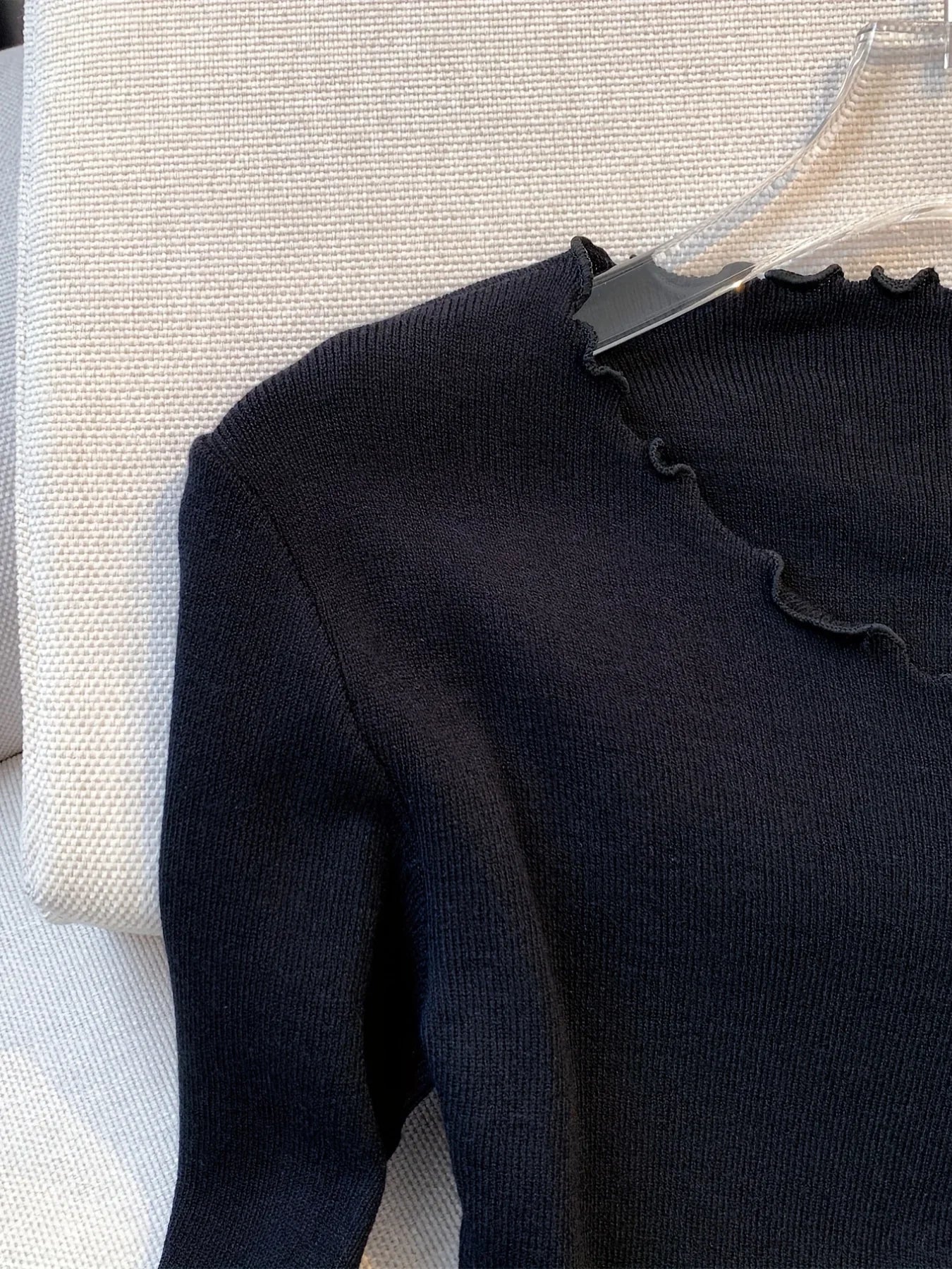 Trui voor dames – Strik en knoop detail, stijlvolle en comfortabele trui