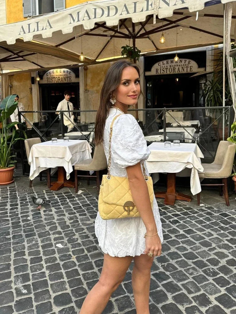 Dames Jurk – Elegante Getailleerde Jurk met Diepe V-Hals en Ballonrok