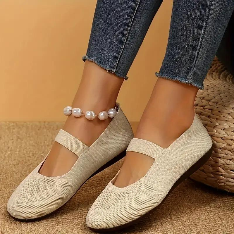 Slip On Schoenen Dames – Comfortabele en Stijlvolle Instappers voor Elke Gelegenheid