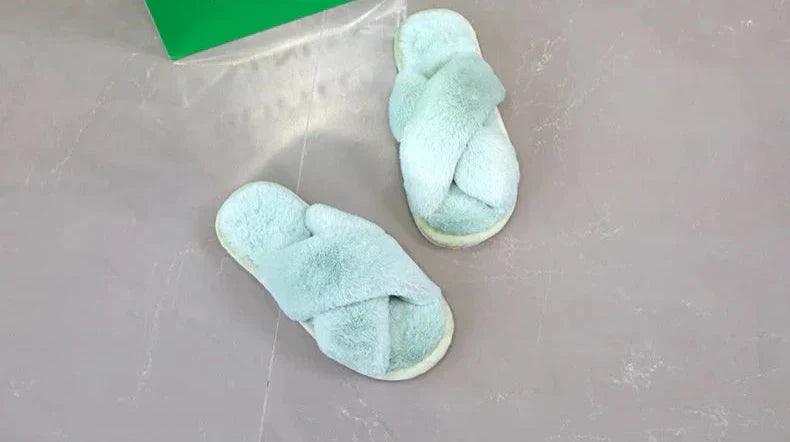 Dames Pantoffels met Kruisriemen – Comfortabele Slippers voor Thuis
