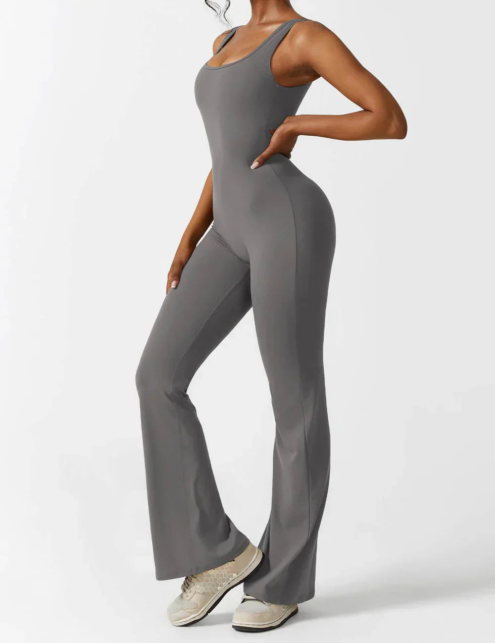 Jumpsuit dames - Flared V-back jumpsuit met elegante snit voor feesten