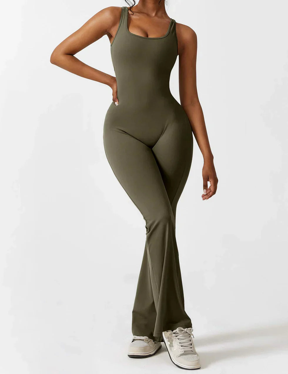Jumpsuit dames - Flared V-back jumpsuit met elegante snit voor feesten