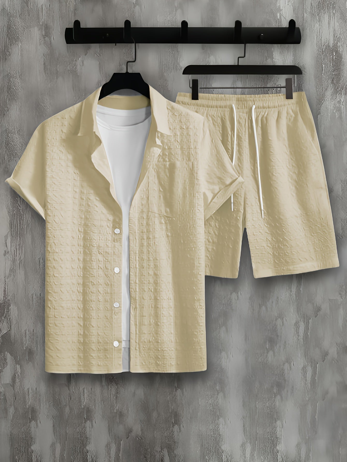 Wafelshirt en shorts heren – Comfortabele outfit met koord voor casual stijl