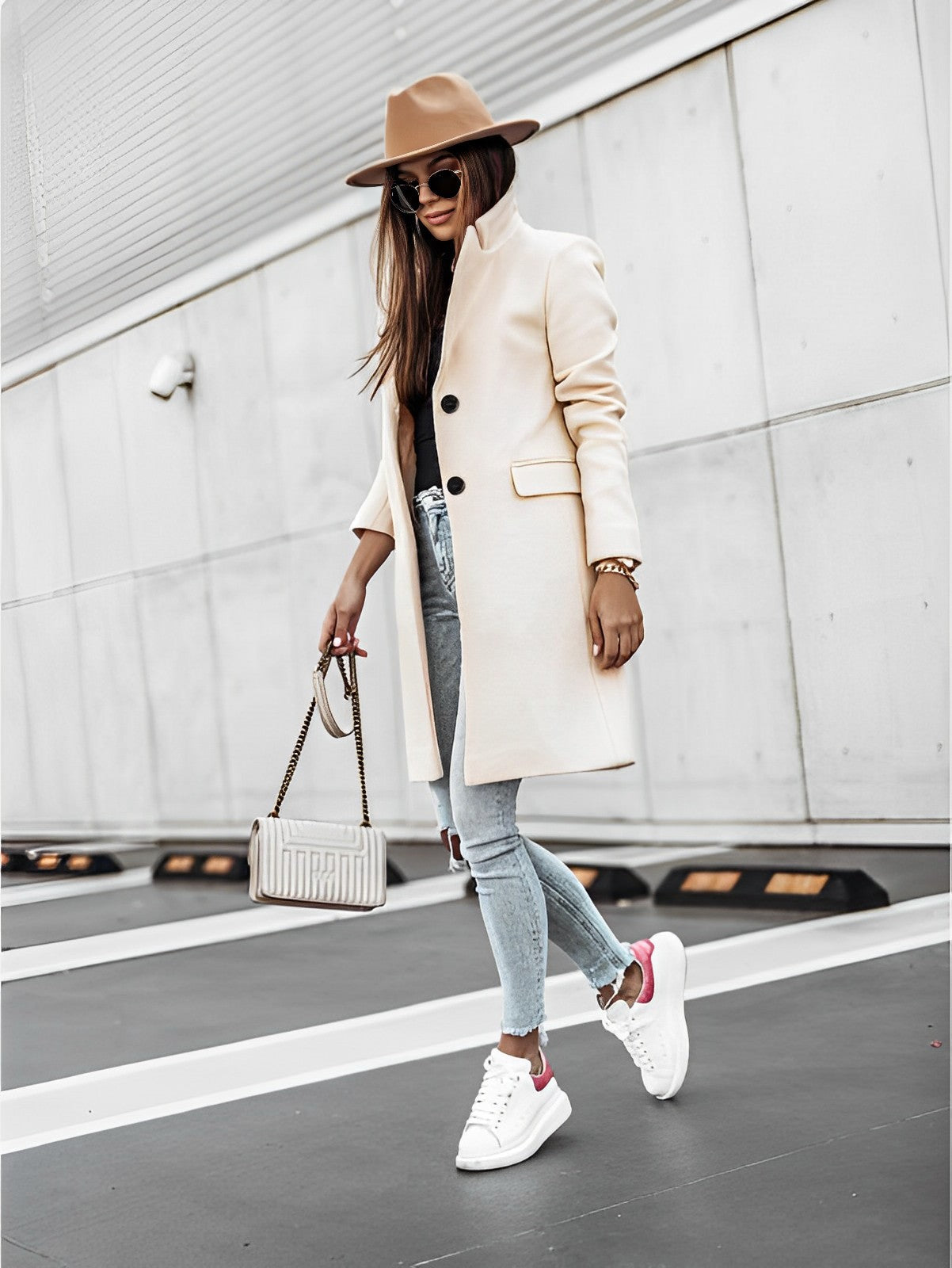 Trenchcoat dames – Modieuze lange trenchcoat van hoogwaardig materiaal voor elke gelegenheid