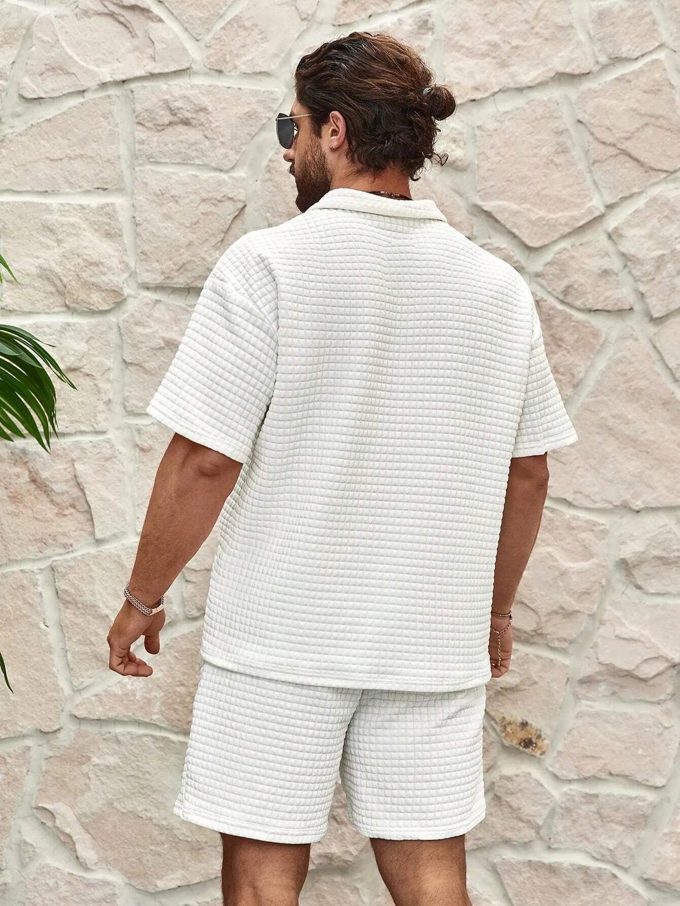 Heren Korte Mouwen Hemd met Rits en Shorts – Casual Outfit voor Zomer