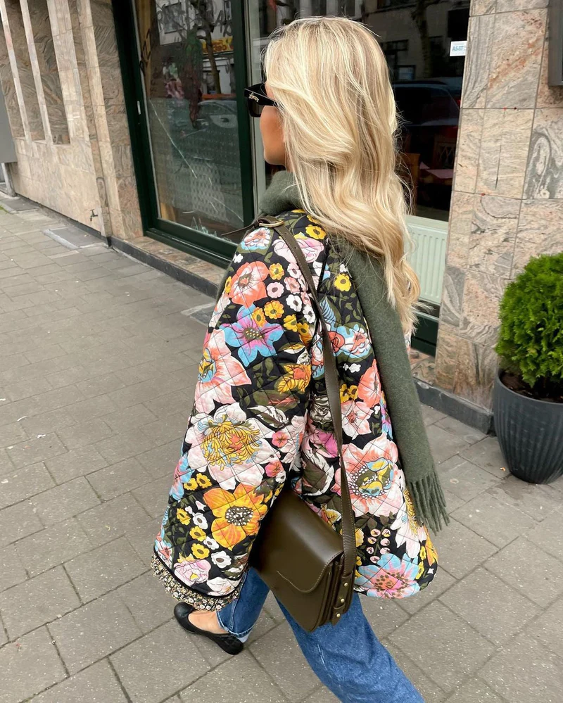 Gewatteerde Jas Dames – Bloemenprint Jas met Zachte Voering en Trendy Design