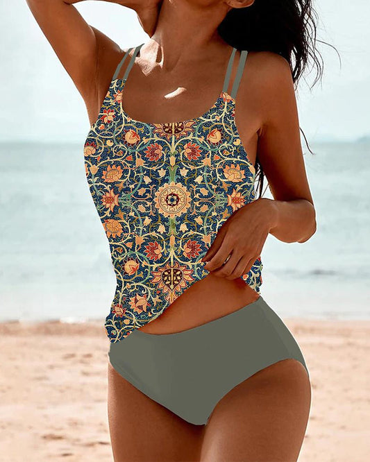 Bohemian Tankini Dames – Zwemkleding met Vrouwelijke Snit en Uniek Design