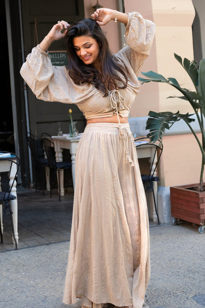 Broek Emika Licht Taupe – Elegante damesbroek van lichtgewicht stof voor casual en chic