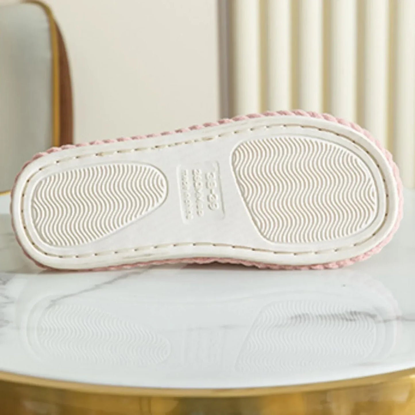 Dames pantoffels – Knusse en warme pantoffels van zacht materiaal
