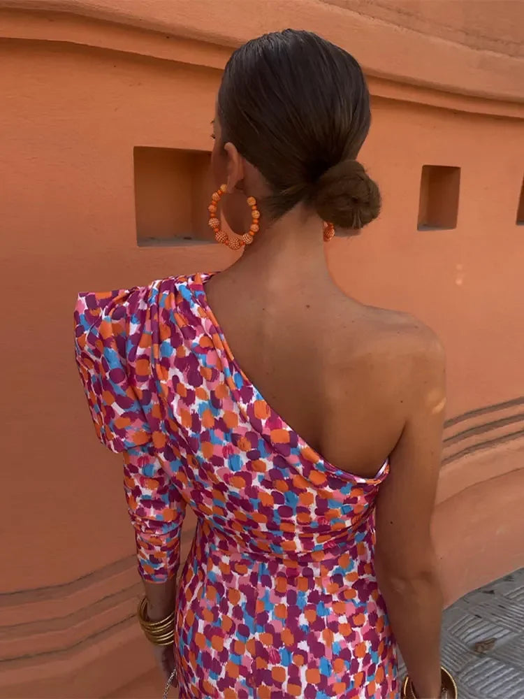 Robe schouderjurk voor vrouwen – Elegante diagonale jurk in roze voor feestelijke gelegenheden