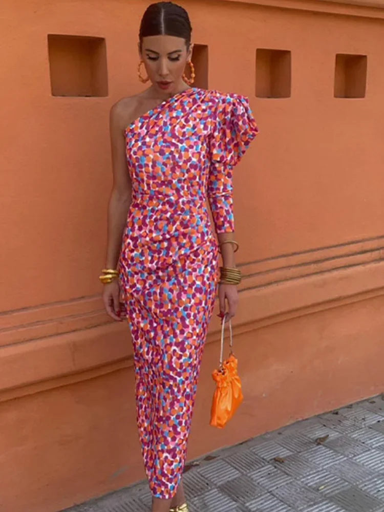 Robe schouderjurk voor vrouwen – Elegante diagonale jurk in roze voor feestelijke gelegenheden