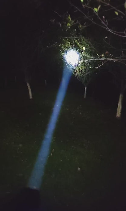 Zaklamp LED 100000 Lumen Waterdicht